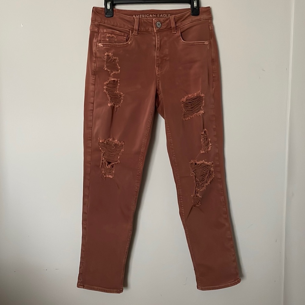 American Eagle Jeans Super Stretch Tomgirl Ripped Denim Jeans, Rust Brown